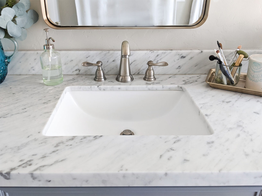 image of an undermount sink